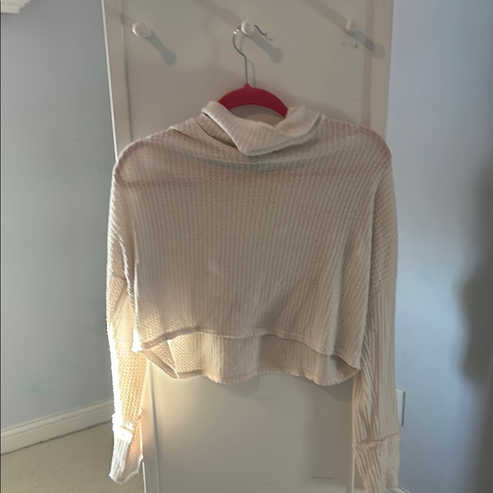 Women’s S Cropped Turtleneck